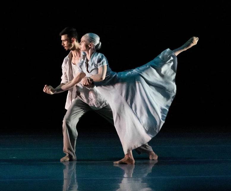 dance_blackimage